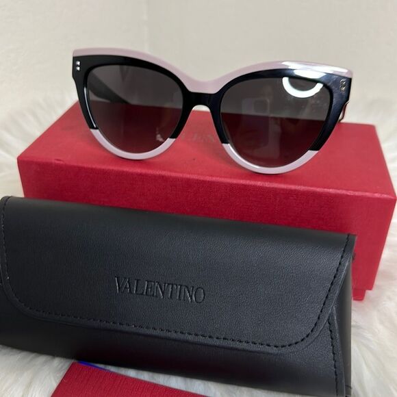 Valentino Accessories - 💯Authentic Valentino Sunglasses- Small Size 🍀